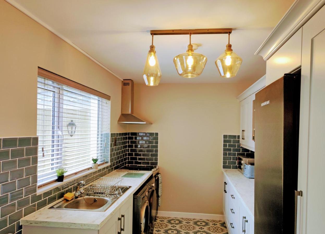 Tralee Townhouse Holiday Home By Trident Holiday Homes Екстер'єр фото