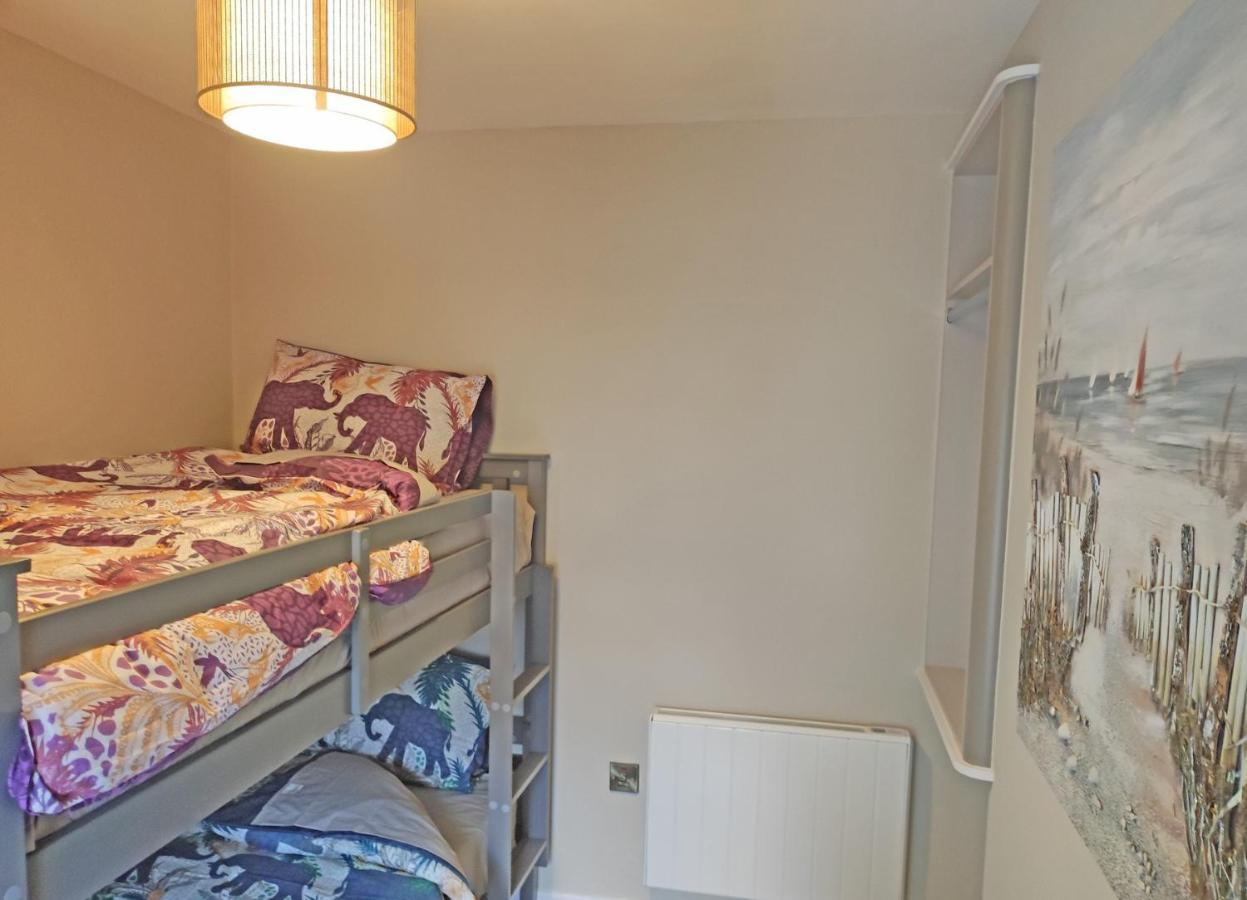 Tralee Townhouse Holiday Home By Trident Holiday Homes Екстер'єр фото